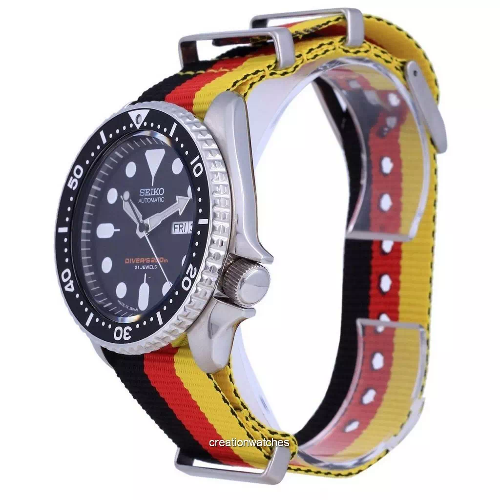 Seiko Automatic Diver's Japan Made Polyester SKX007J1-var-NATO26 200M Men's Watch