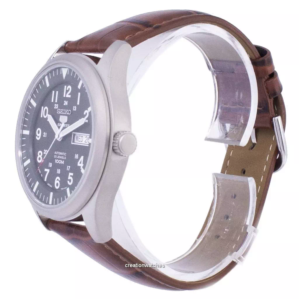 Reloj para hombre Seiko 5 Sports Automatic Japan Made Ratio de cuero marrón SNZG09J1-LS7