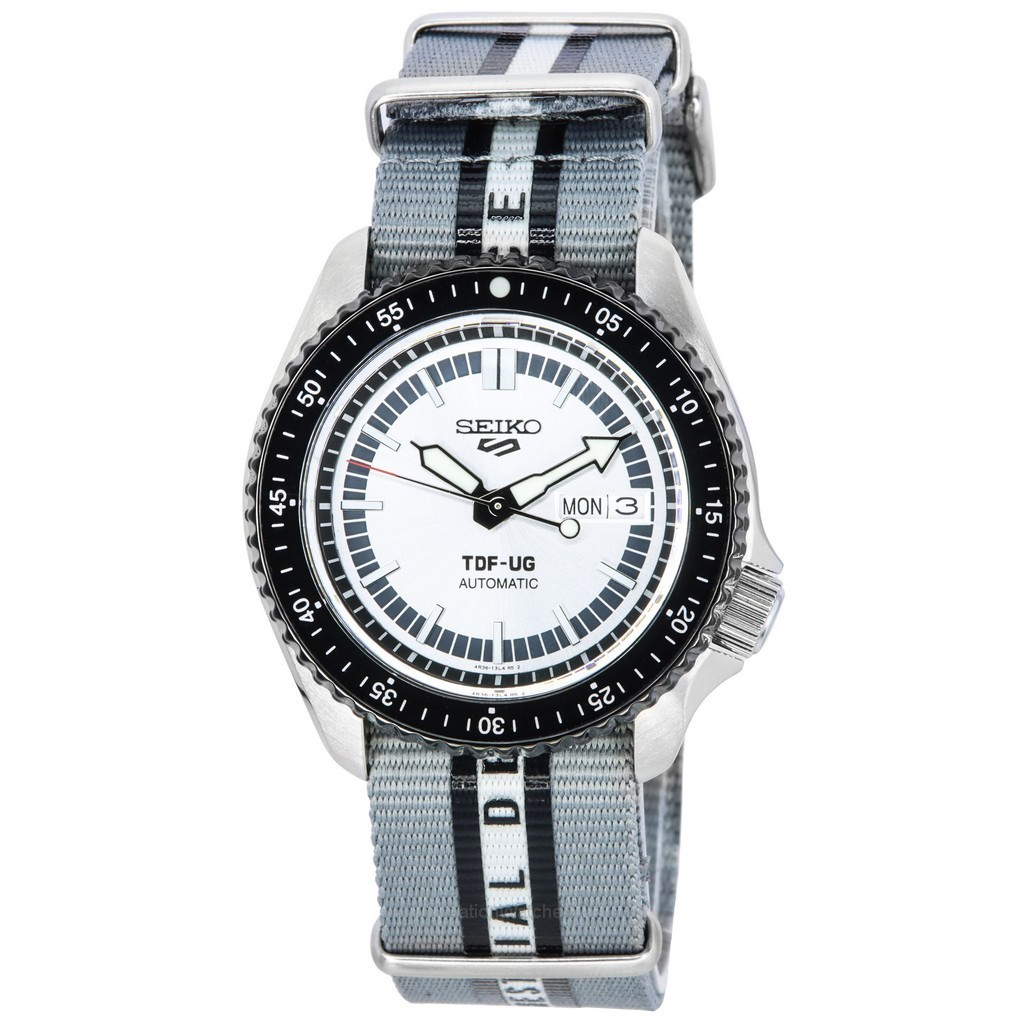 セイコー 5 スポーツ 55 周年記念ウルトラセブン限定版自動巻き SRPJ79K1 100M メンズ腕時計