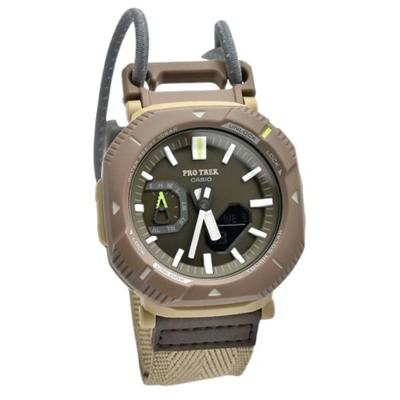 นาฬิกา Casio Pro Trek Analog Digital Smartphone Link สายรัดผ้า หน้าปัดสีเขียว Tough Solar รุ่น PRJ-B001B-5 100M สำหรับทั้งชายและ