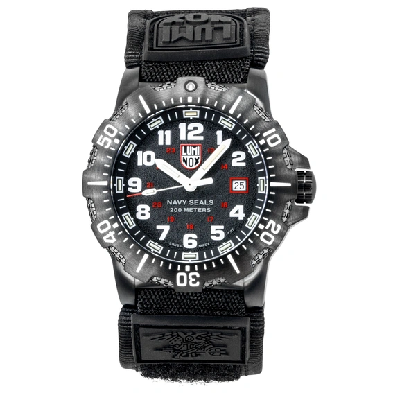 Luminox Navy Seal Rubber Strap Black Dial Quartz Diver's XS.4231.2 200M Men's Watch