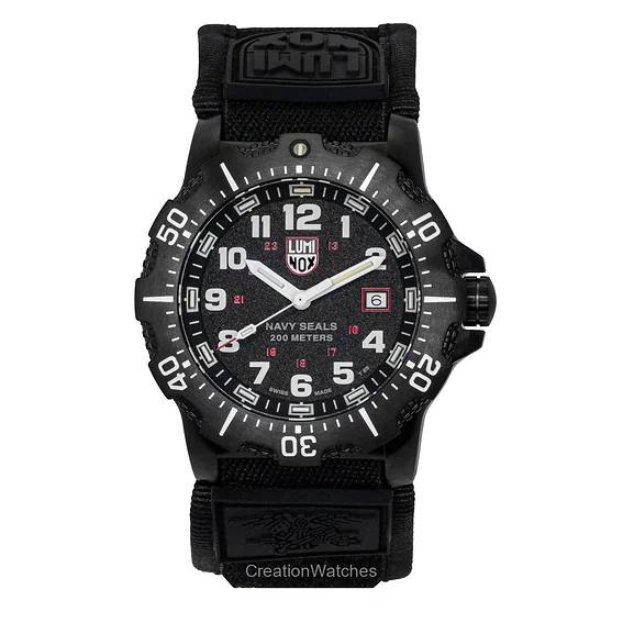 Luminox Navy Seal Military Rubber Strap Black Dial Quartz Diver's XS.4231.SET 200M Men's Watch With Gift Set