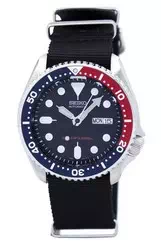 O relógio dos homens da correia NATO 200M NATO do mergulhador de Seiko SKX009K1-NATO4