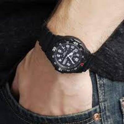 Orologio Da Polso CASIO MRW-200HC-2BVDF Analogico