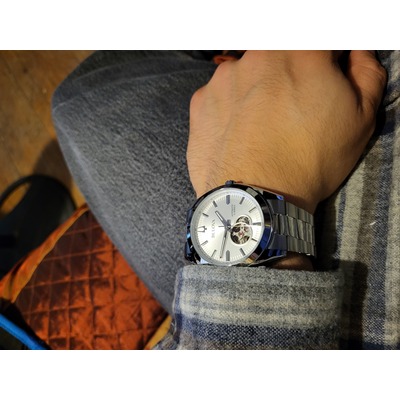 Bulova Reloj para mujer Surveyor casual Azul con diamantes - El Palacio